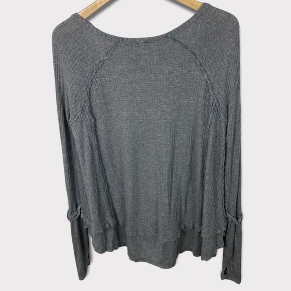 Free People Laguna Waffle Knit Thermal Grey Lightweight Size XS Bohemian Sweater - Picture 6 of 14